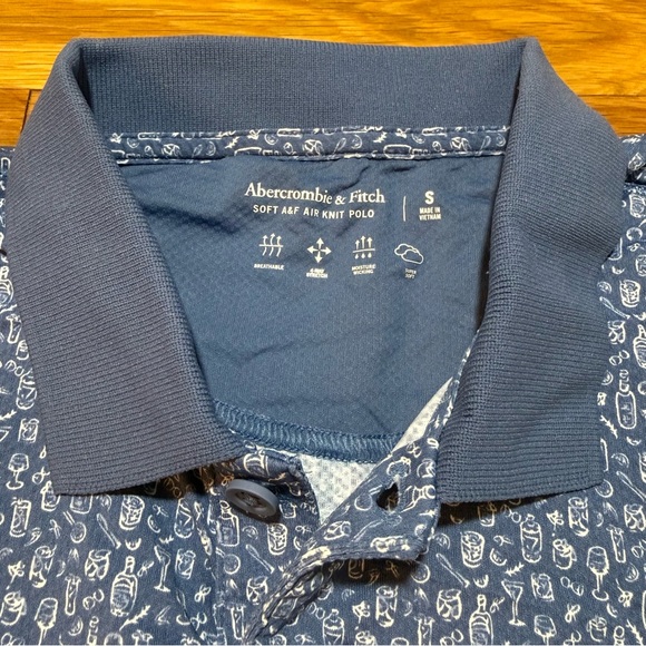 Abercrombie & Fitch 🍸 Soft Air Knit Polo | Cocktail Print | Small - Picture 2 of 5